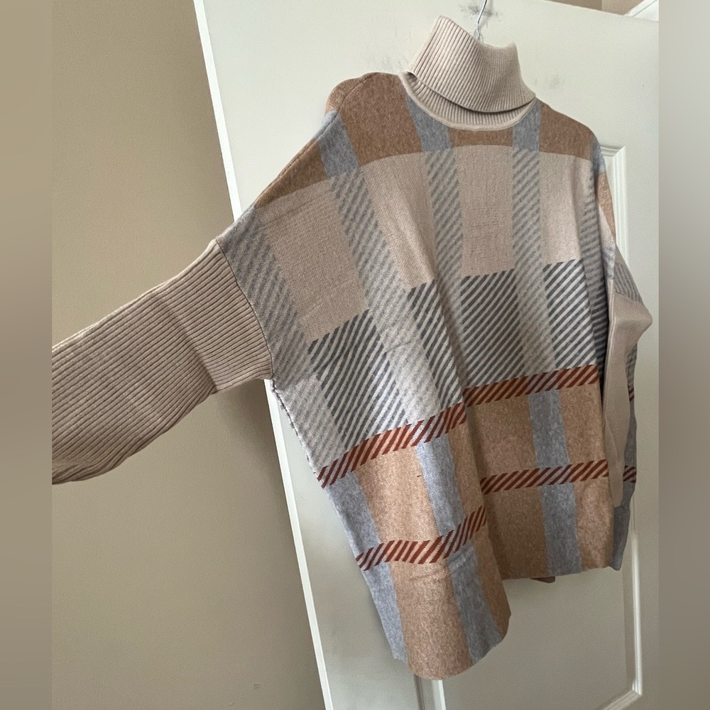 Joseph A. Plaid Turtleneck Oversized Poncho Designer Sweater Size Large - Picture 6 of 15
